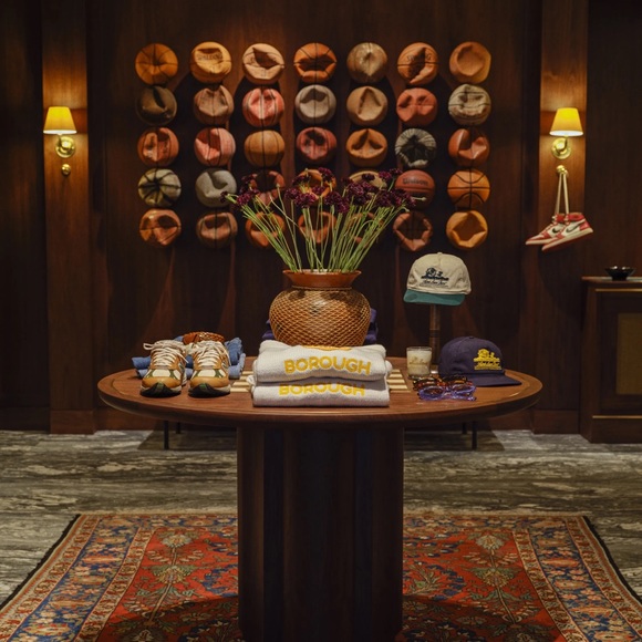 AIMΓ LEON DORE | PAPER SHOPPING BAG MEDIUM SIZE FLAGSHIP NYC STREETWEAR ALD - Picture 10 of 10